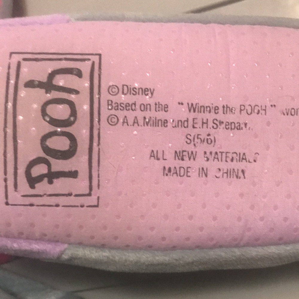 Disney Eeyore slippers size small(5/6) - Picture 3 of 3